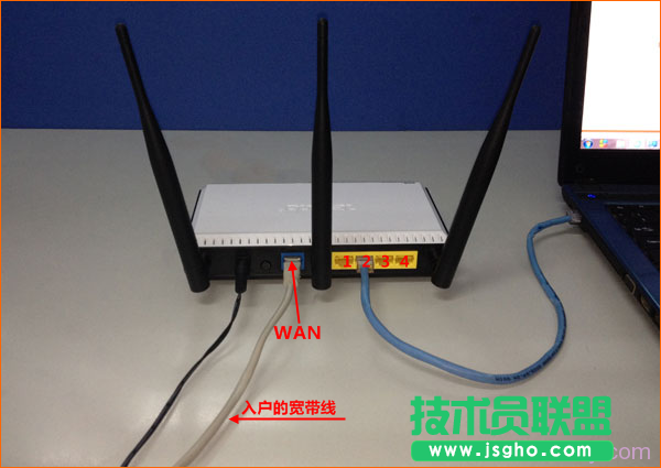 寬帶網(wǎng)線接入上網(wǎng)時，B-Link路由器正確連接方式