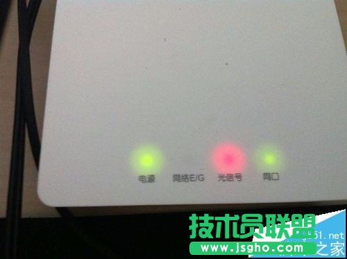 光纖貓光信號(hào)閃紅燈不能上網(wǎng)怎么辦 三聯(lián)