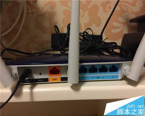 TL WR886N無線路由器怎么設(shè)置并使用?