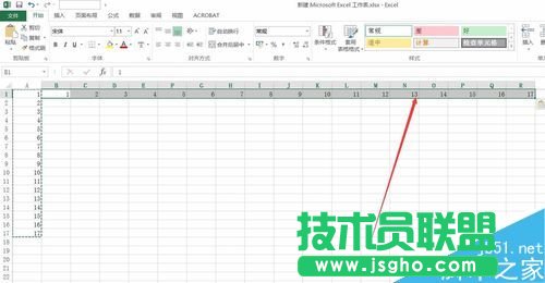 excel2016如何把縱向的數(shù)據(jù)變?yōu)闄M向?